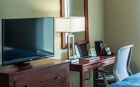 Holiday Inn Express Guadalajara Aeropuerto By Ihg